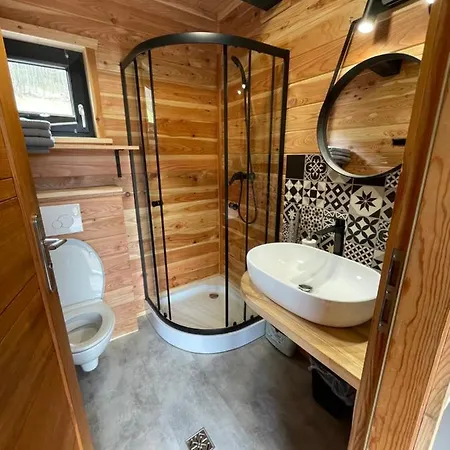 펜션 Modrzewiowe W Koszarawie *